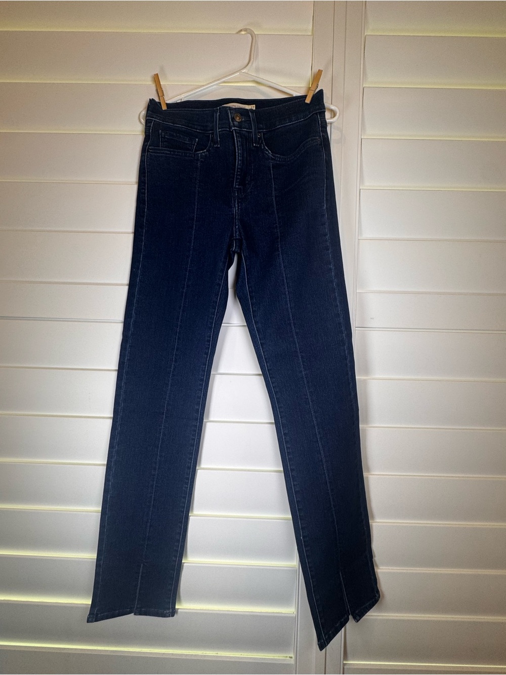 Levi's Dark Indigo Straight-Leg Women's Jeans
